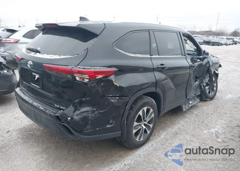 2021 Toyota Highlander Xle from USA, damaged, VIN 5TDGZRBH8MS064902